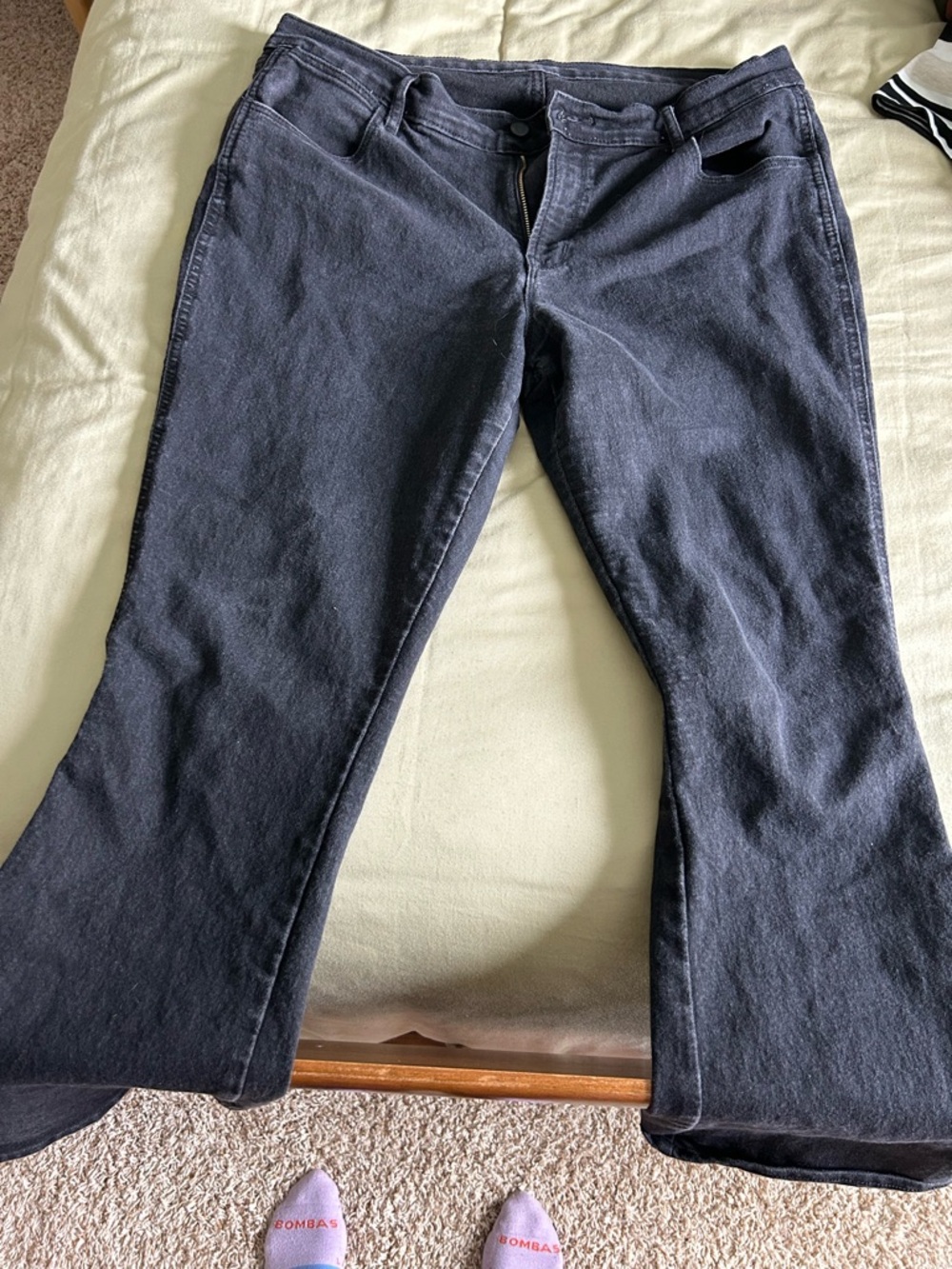 Old Navy Women's Black Bootcut Jeans